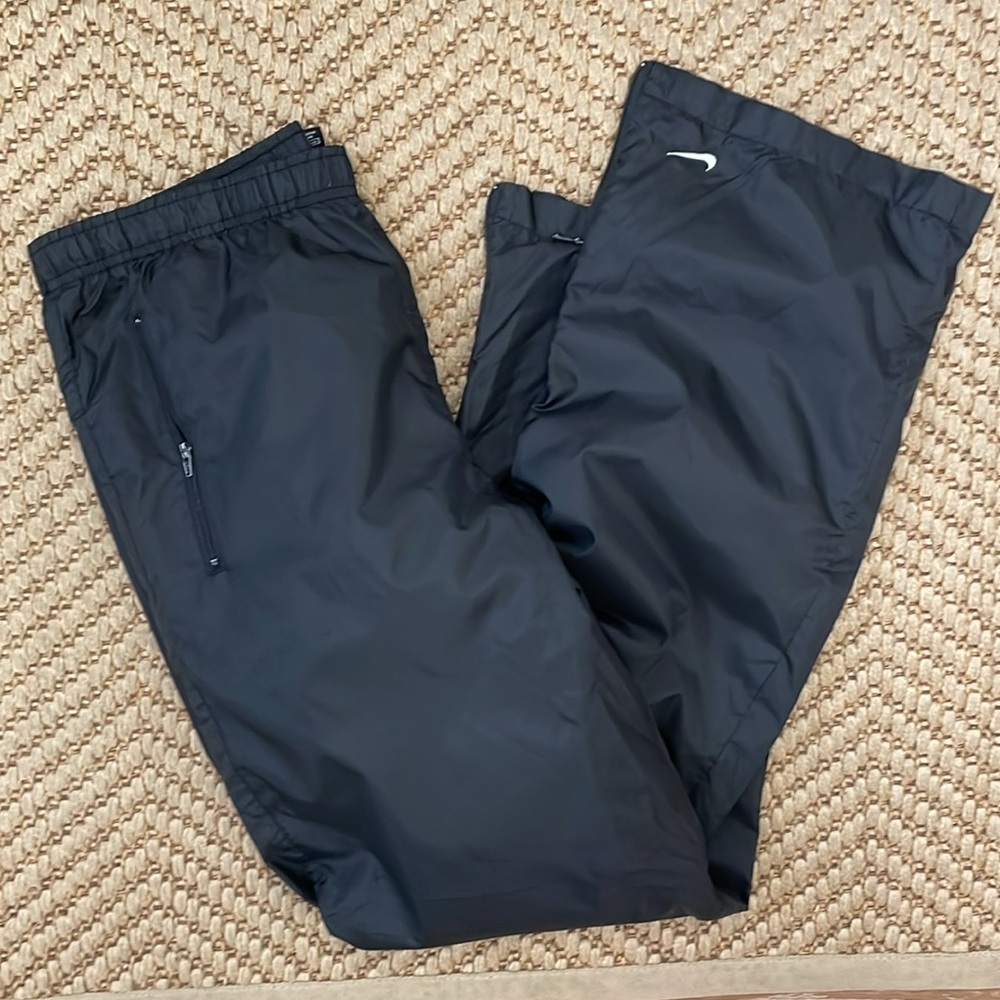 Nike - Classic 90s Baggy Vintage Slush Parachute Pants - Black - S